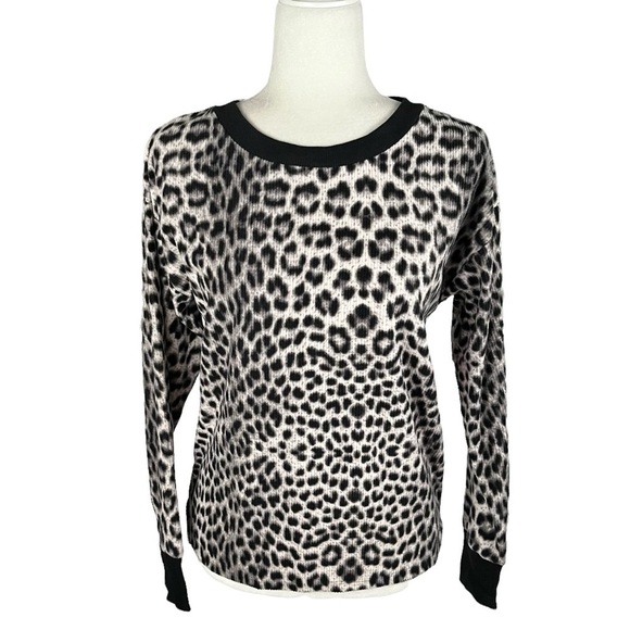 BETSEY JOHNSON pajama top - Picture 3 of 10